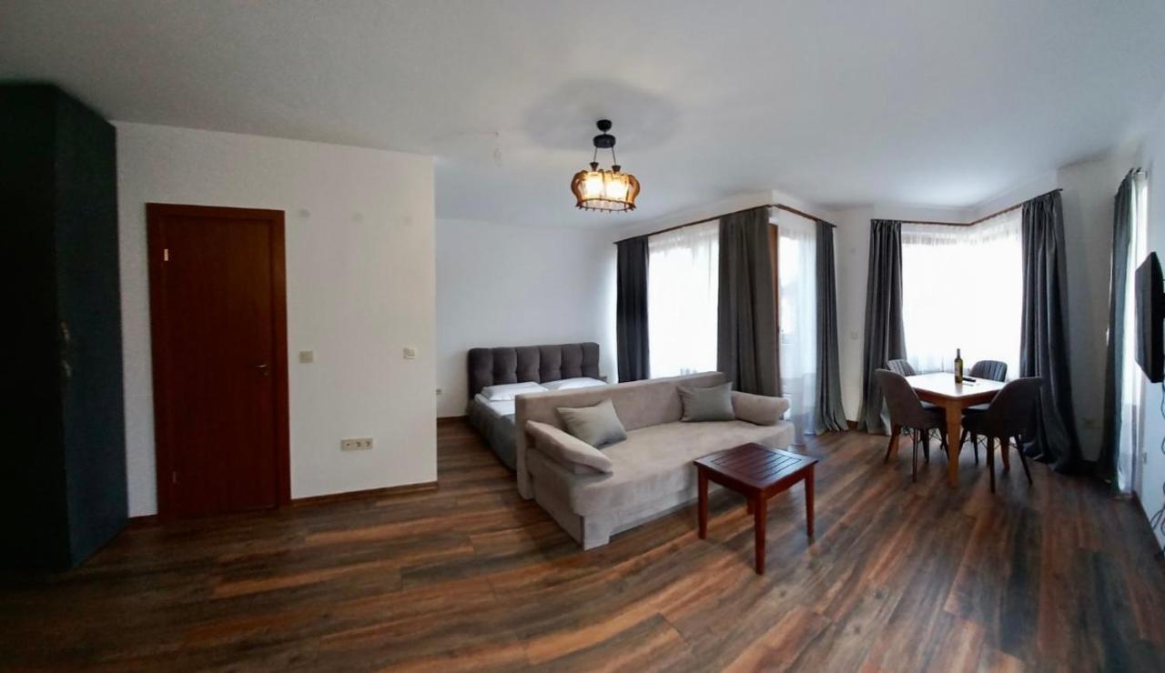 Pirin Golf Hotel Private Studios - Sani, Bansko Razlog Exterior photo