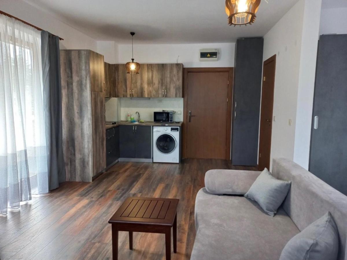 Pirin Golf Hotel Private Studios - Sani, Bansko Razlog Exterior photo